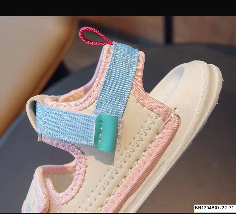 SANDAL HỌC SINH QUAI DÁN