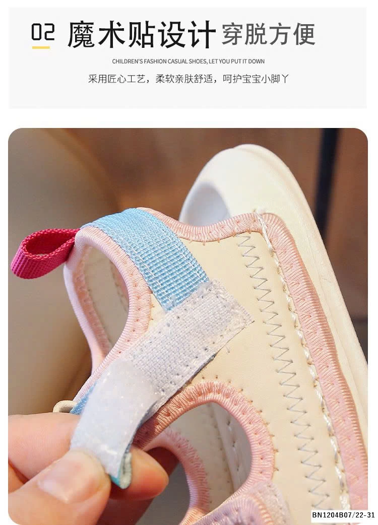 SANDAL HỌC SINH QUAI DÁN