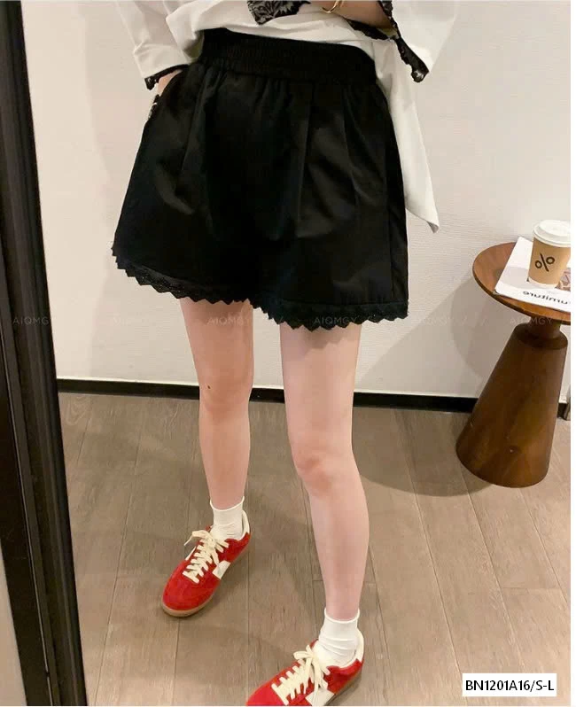 QUẦN SHORT VIỀN REN ANNA