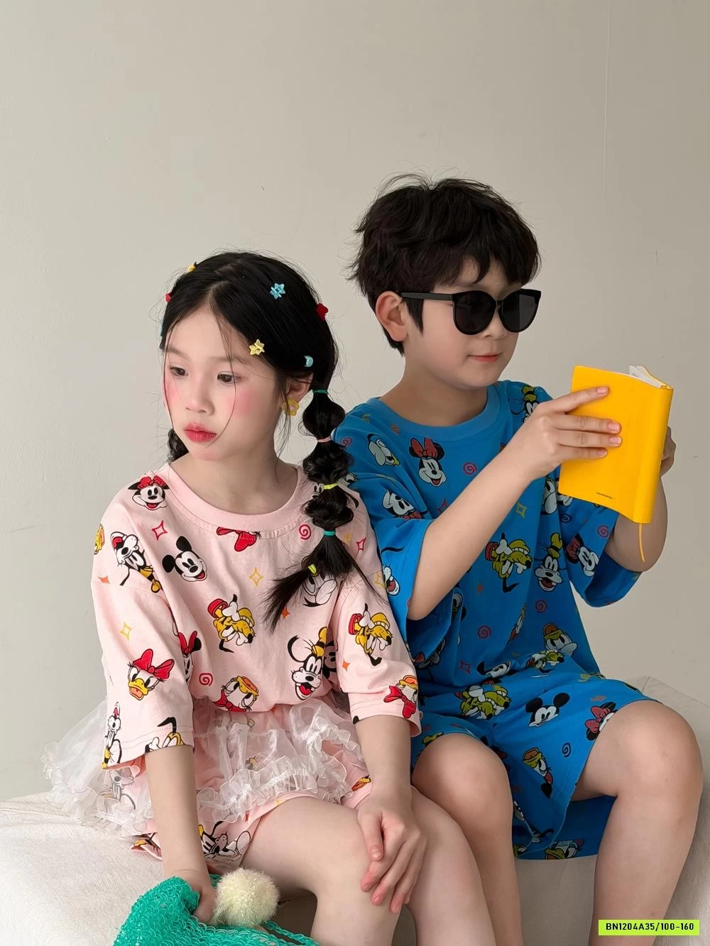 COUPLE MICKEY DONAL KUMAI