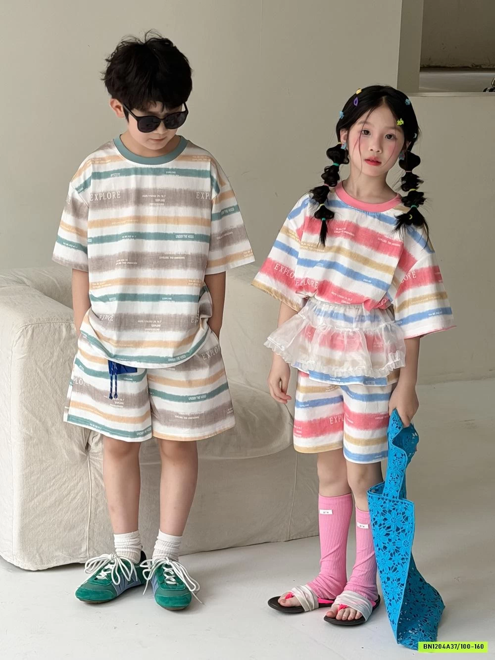 COUPLE KẺ PHỐI MÀU KUMAI