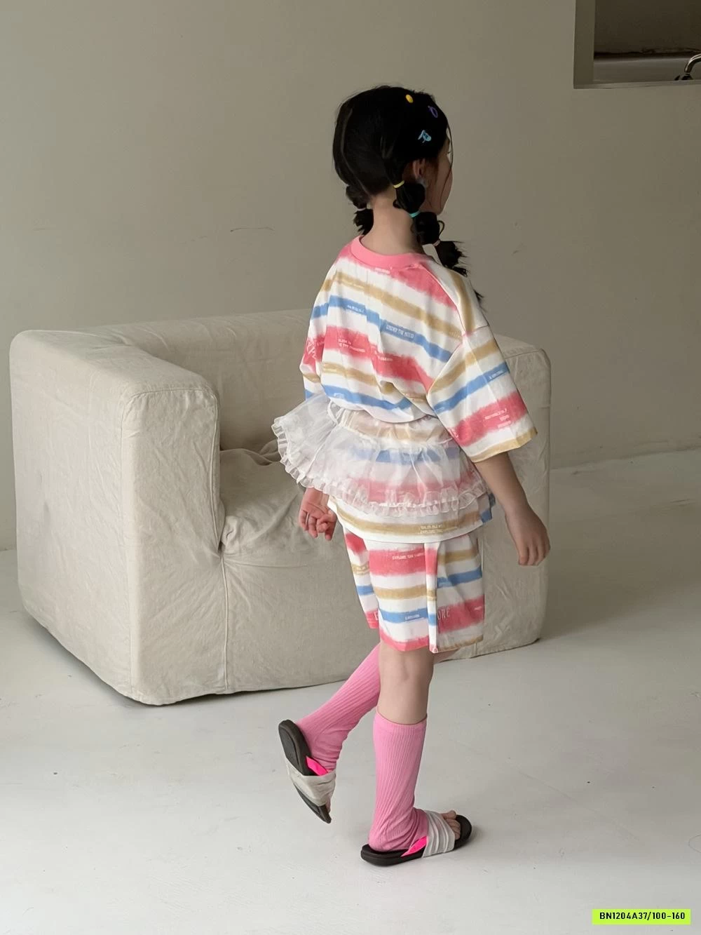 COUPLE KẺ PHỐI MÀU KUMAI