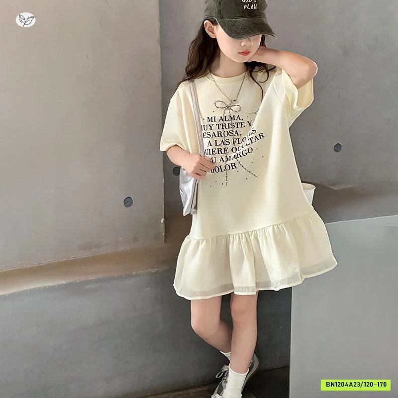 ĐẦM KEM ĐUÔI CÁ PHỐI VOAN