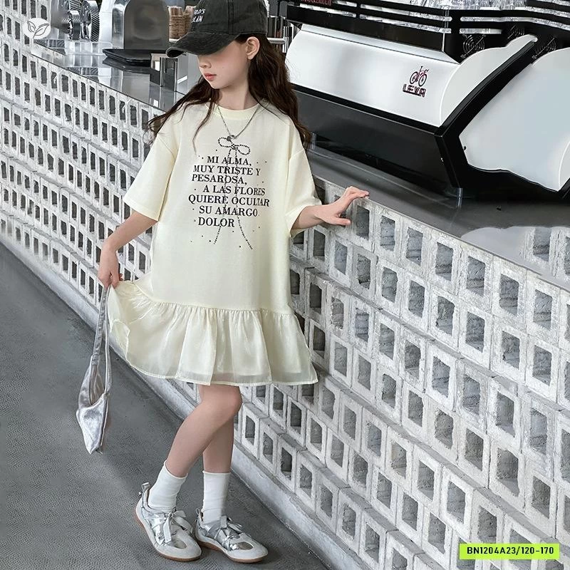 ĐẦM KEM ĐUÔI CÁ PHỐI VOAN