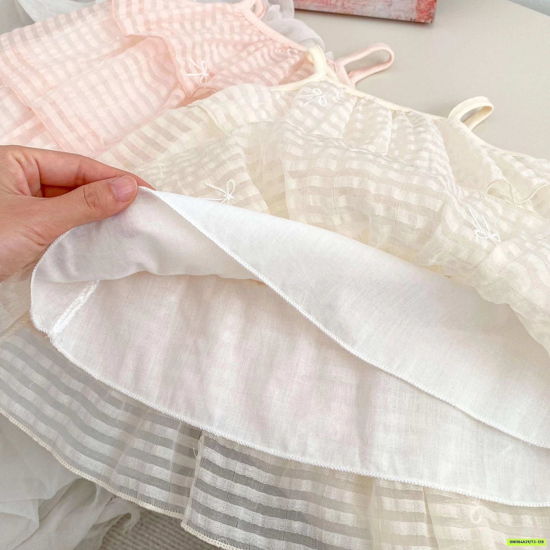 ĐẦM VOAN 2 DÂY NHÍ