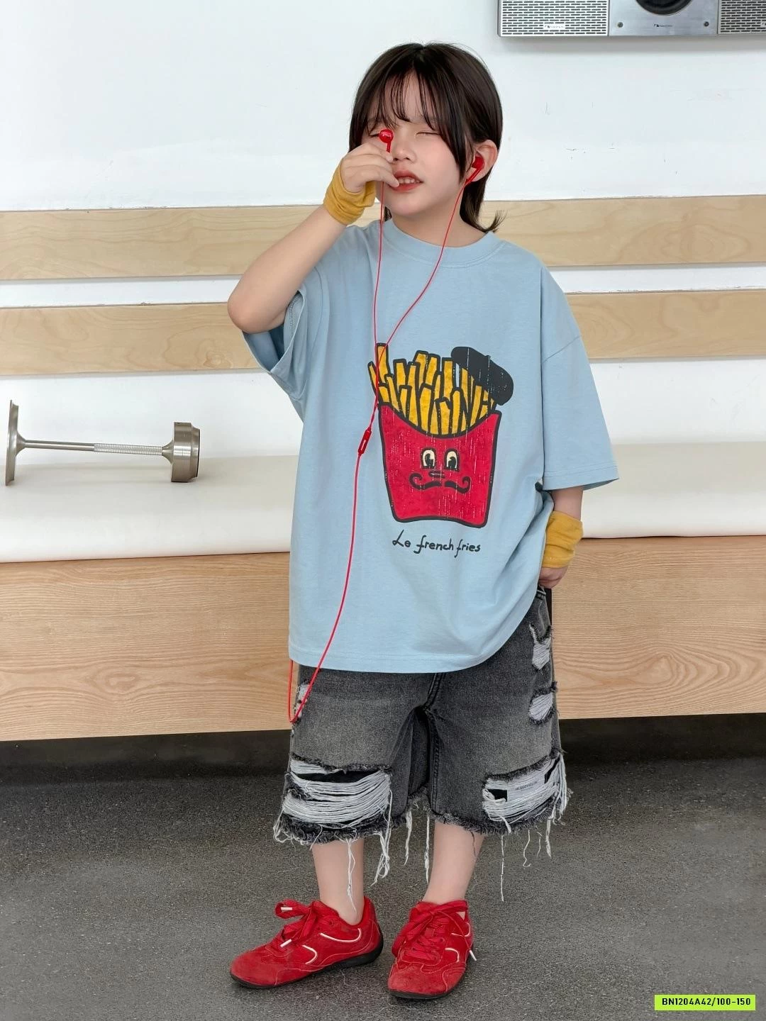 ÁO KHOAI TÂY MIX SHORT JEANS RÁCH