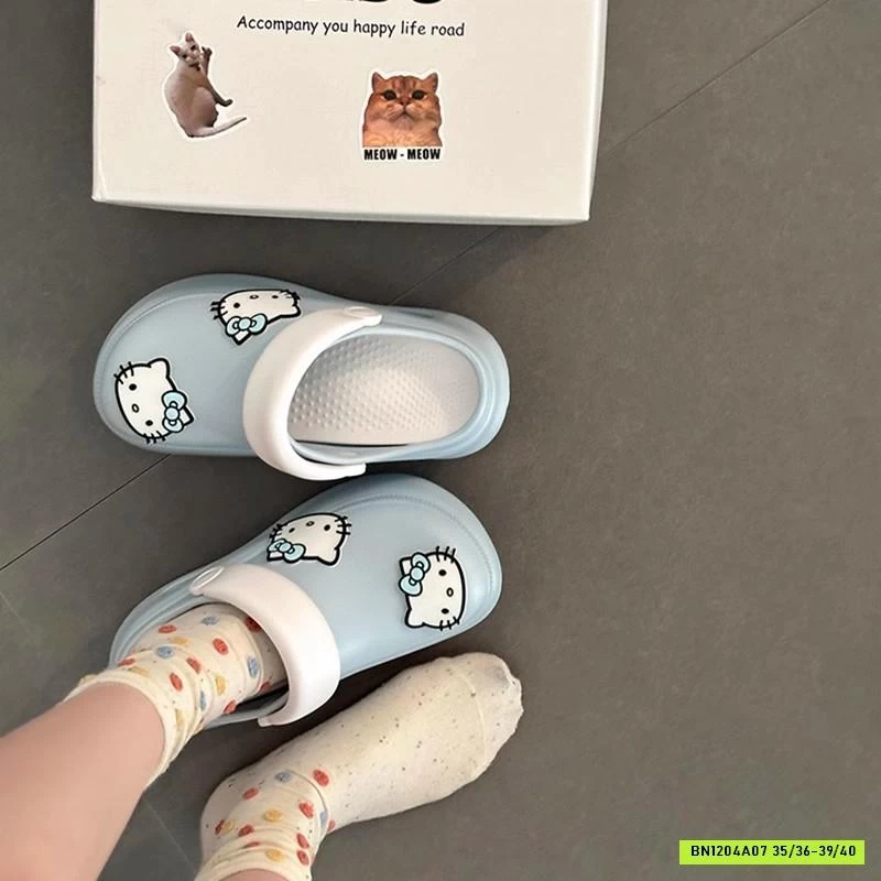 SỤC CROCS ĐẾ CAO KITTY