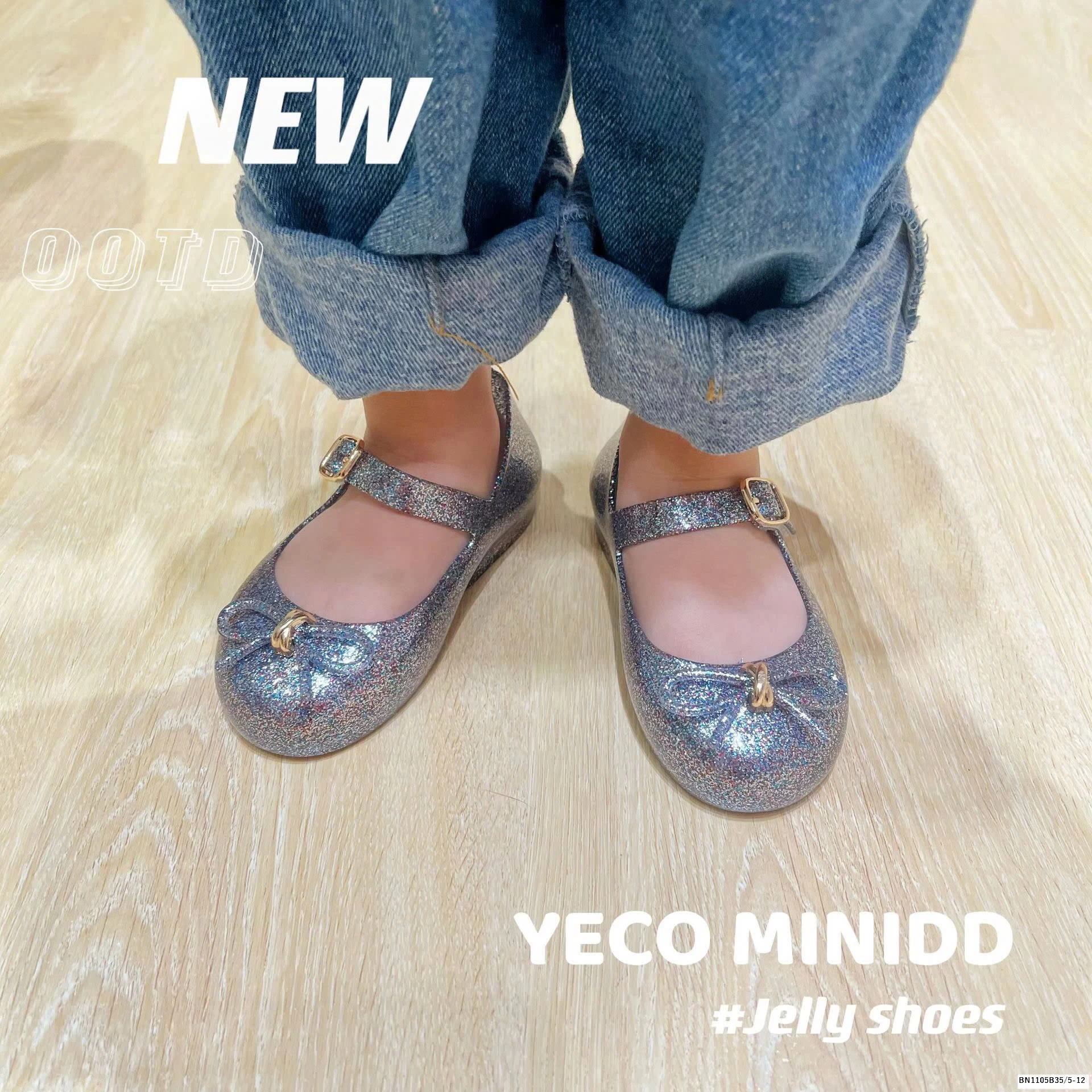 GIÀY NHỰA MIDI Đ