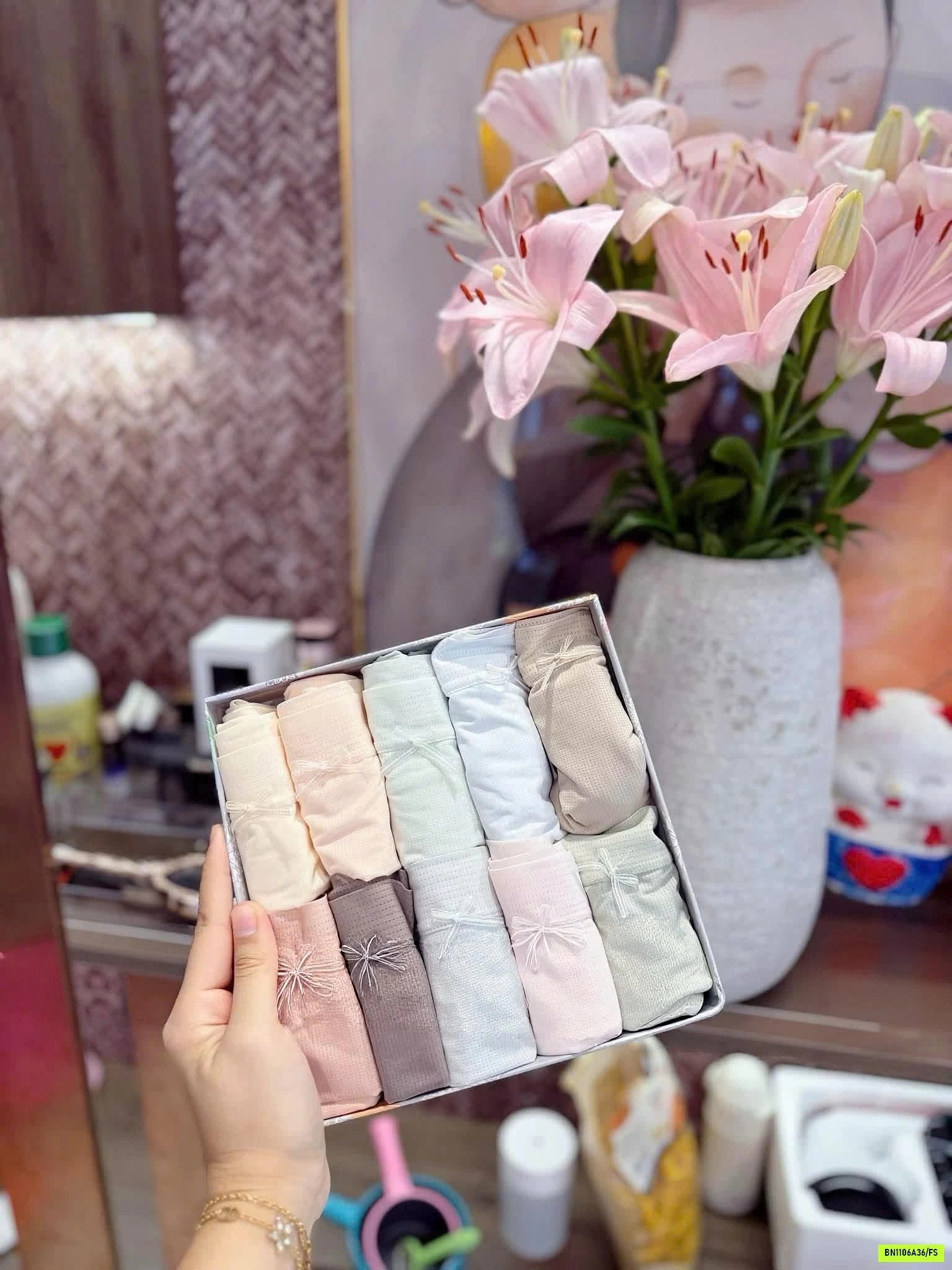 HỘP 10 CHIP COTTON LỤA MÁT