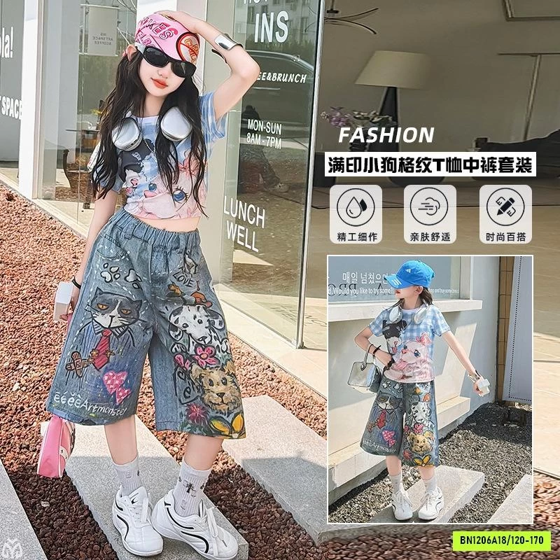 CROPTOP CARO XANH MIX JEANS LỠ IN CÚN