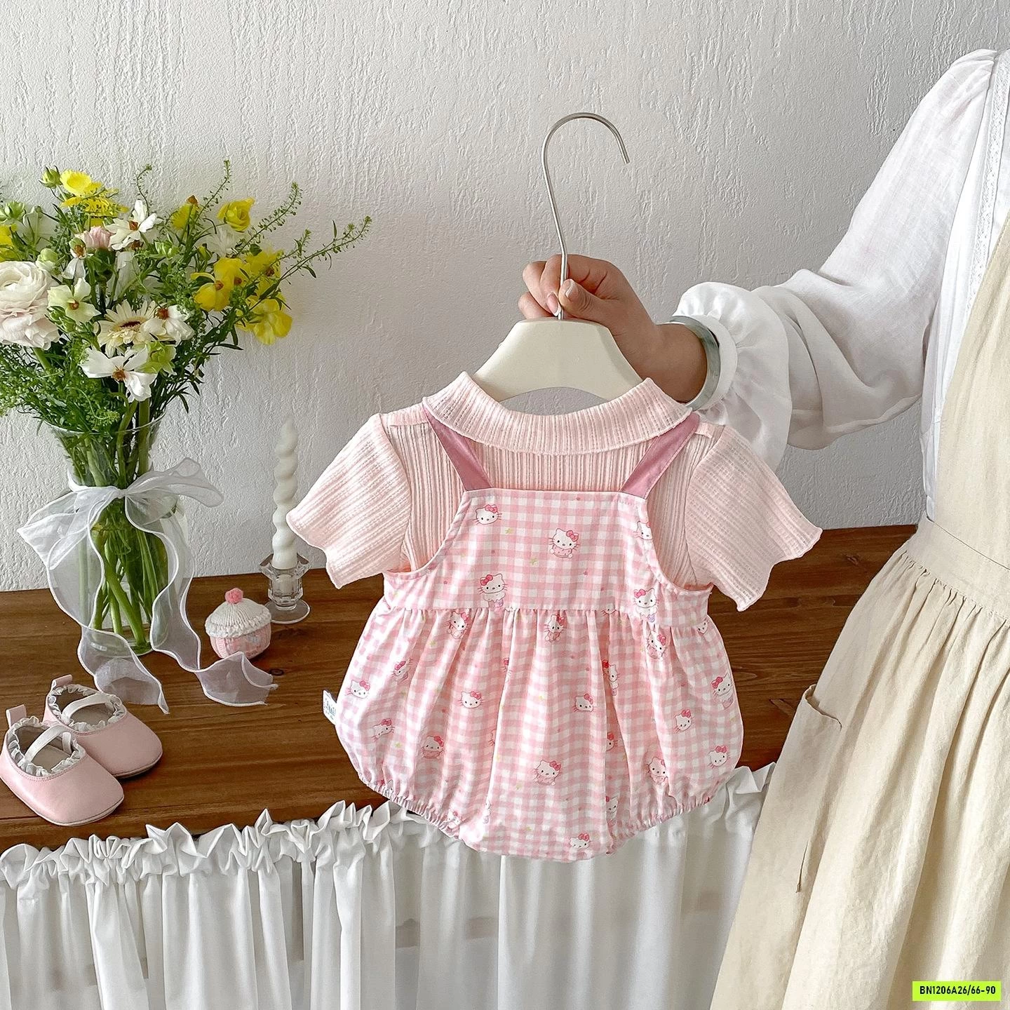 SÉT YẾM CARO HỒNG NHÍ