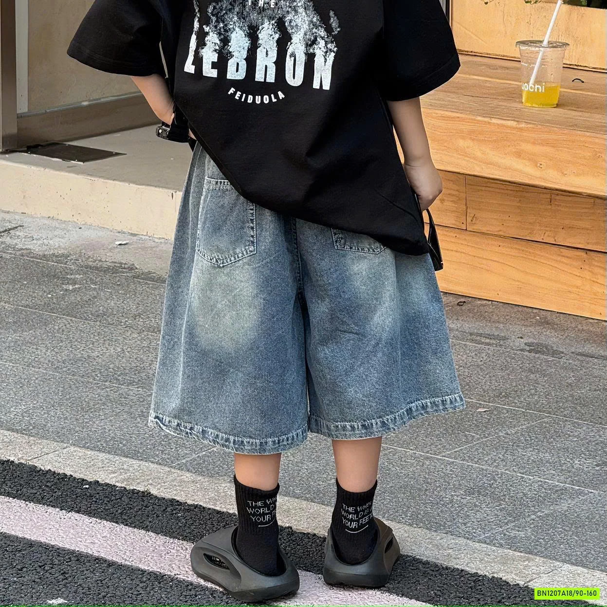 SÉT ÁO ĐEN IN HÌNH LƯNG MIX SHORT JEANS