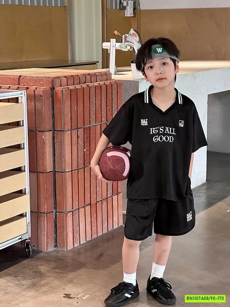 BỘ THỂ THAO BÓNG ĐÁ ĐEN 25E118 AMBB