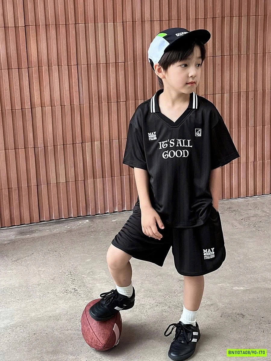 BỘ THỂ THAO BÓNG ĐÁ ĐEN 25E118 AMBB