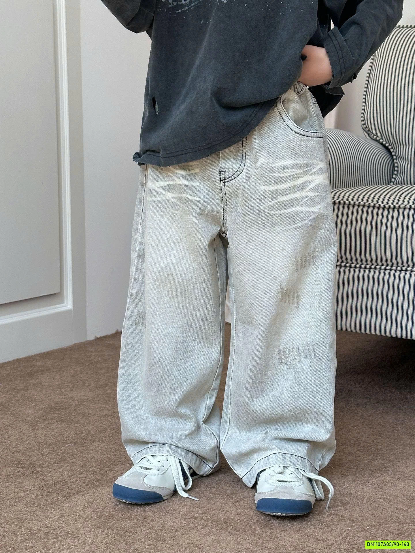 JEANS SUÔNG 24747 BẠC MÀU