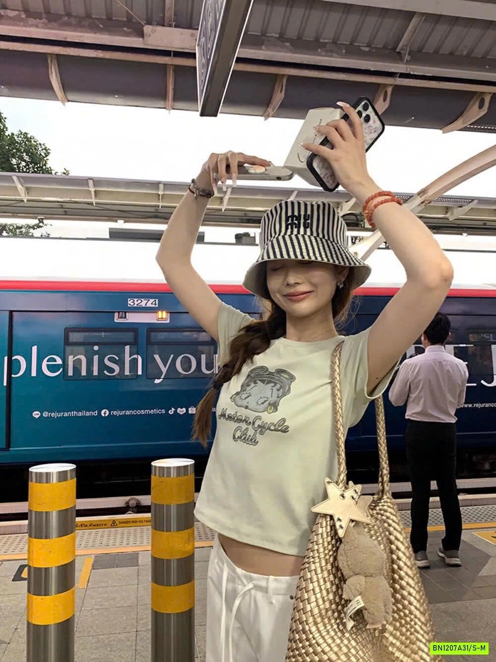 CROPTOP CÔ GÁI WGWE