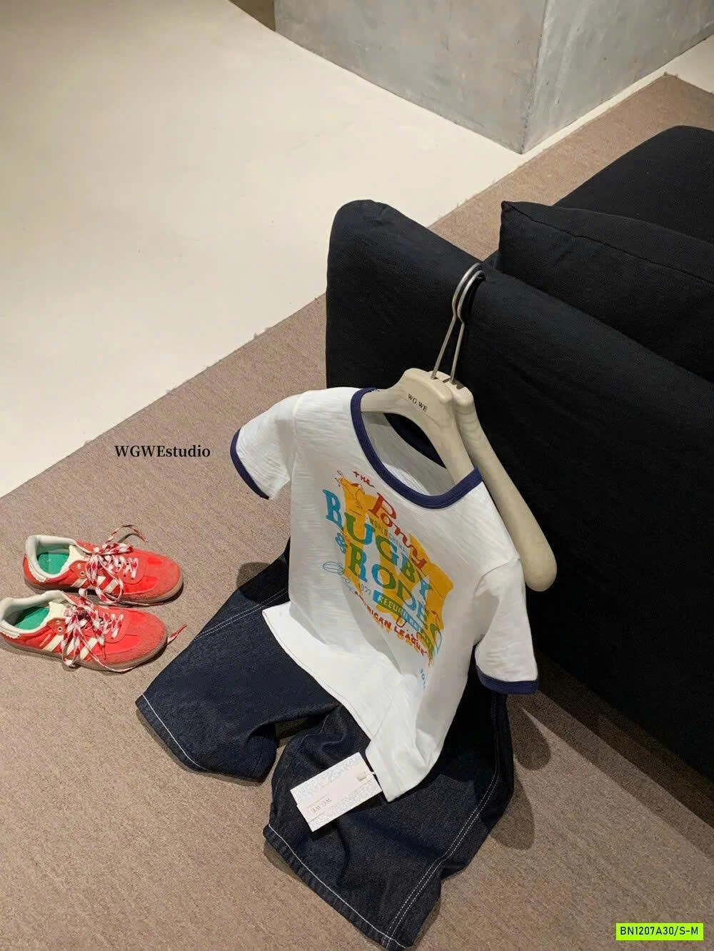 ÁO THUN XƯỚC IN CHỮ WGWE