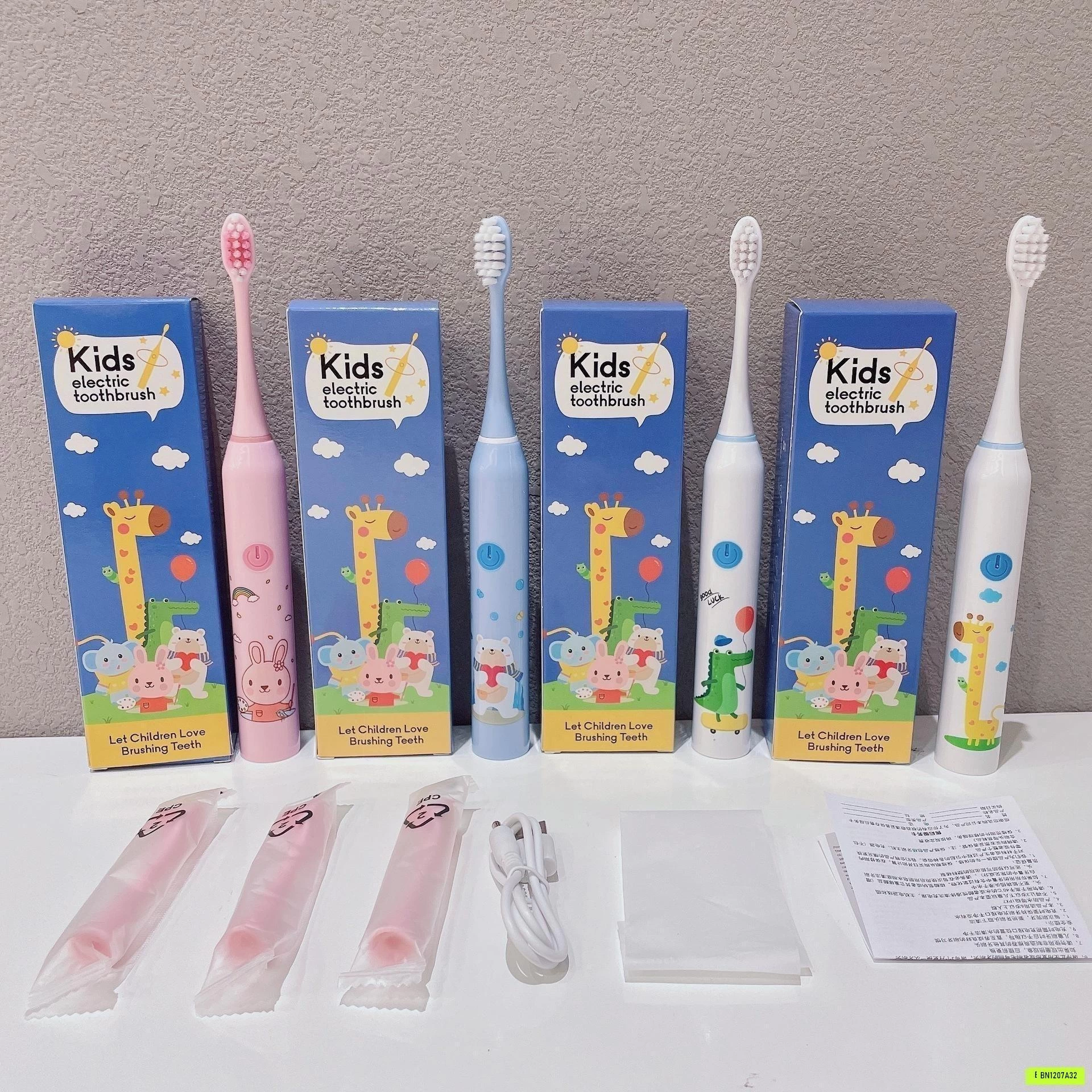 BÀN CHẢI ĐIỆN CHO BÉ SIÊU XỊN