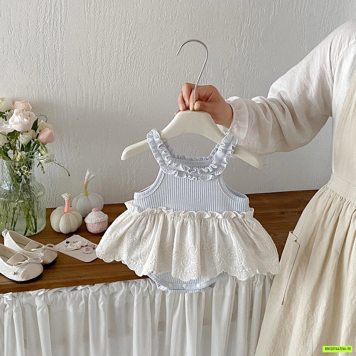 BODY GÂN 2 DÂY PHỐI VIỀN VÁY