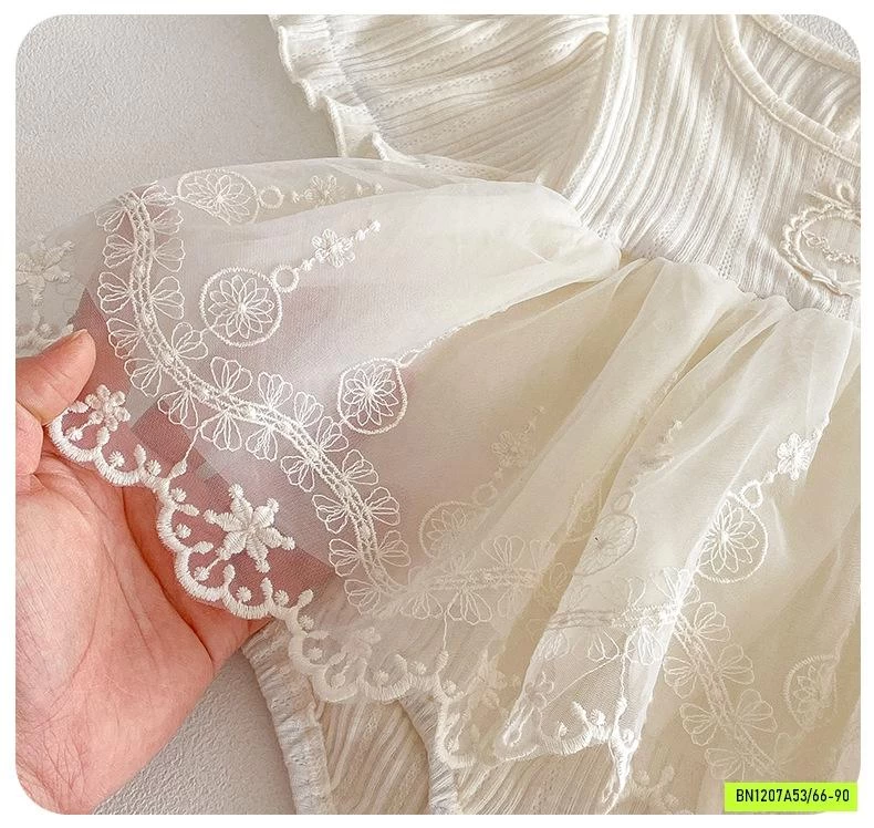 ROMPER GÂN PHỐI VOAN TIỂU THƯ