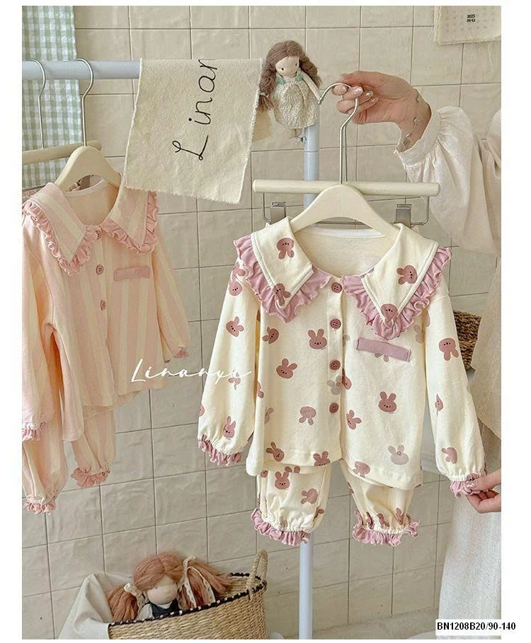 PIZAM BÉ GÁI LILANXI