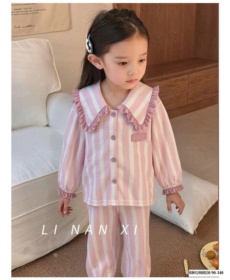 PIZAM BÉ GÁI LILANXI