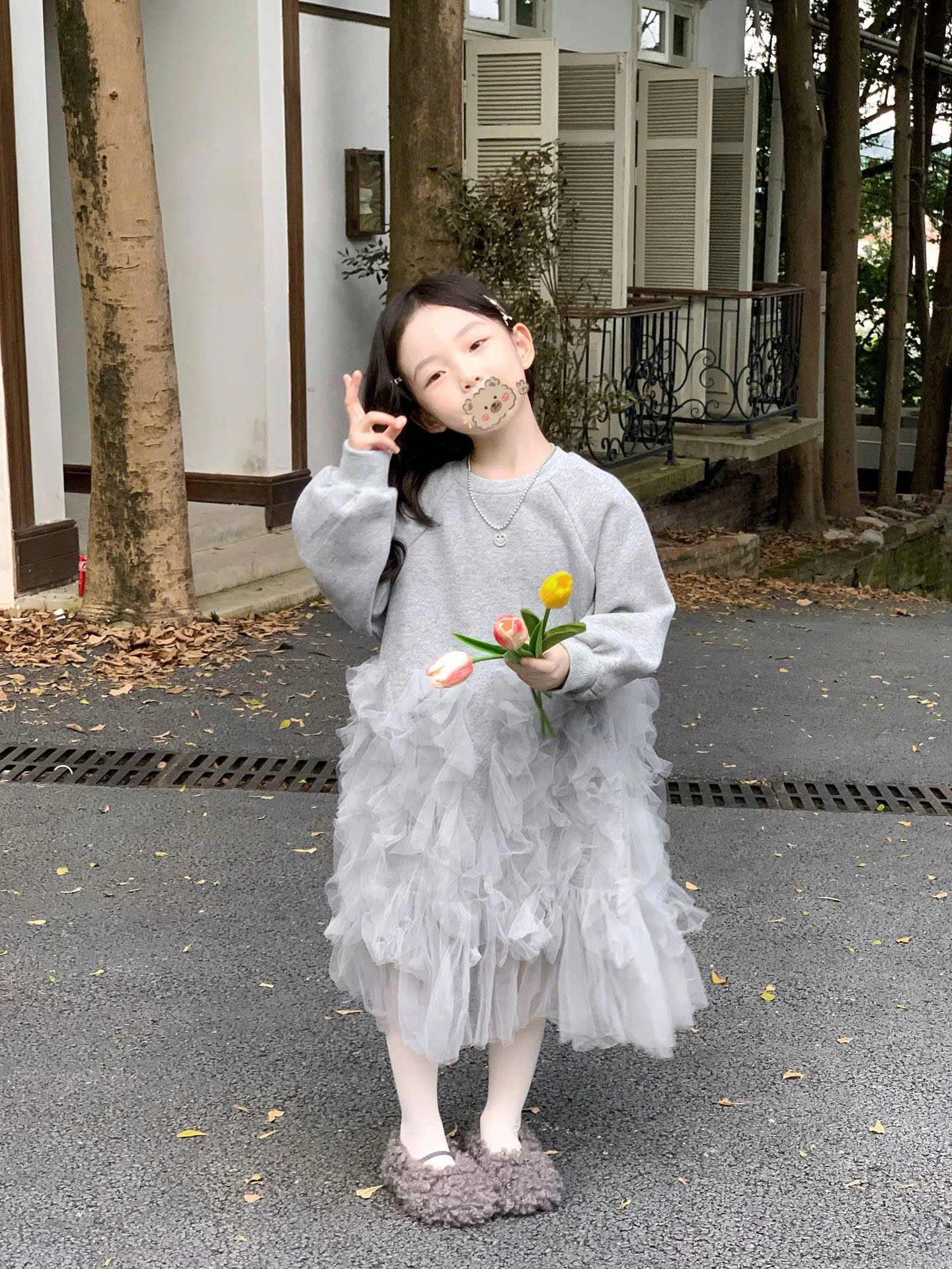 VÁY NỈ XÁM PHỐI TUA DUA