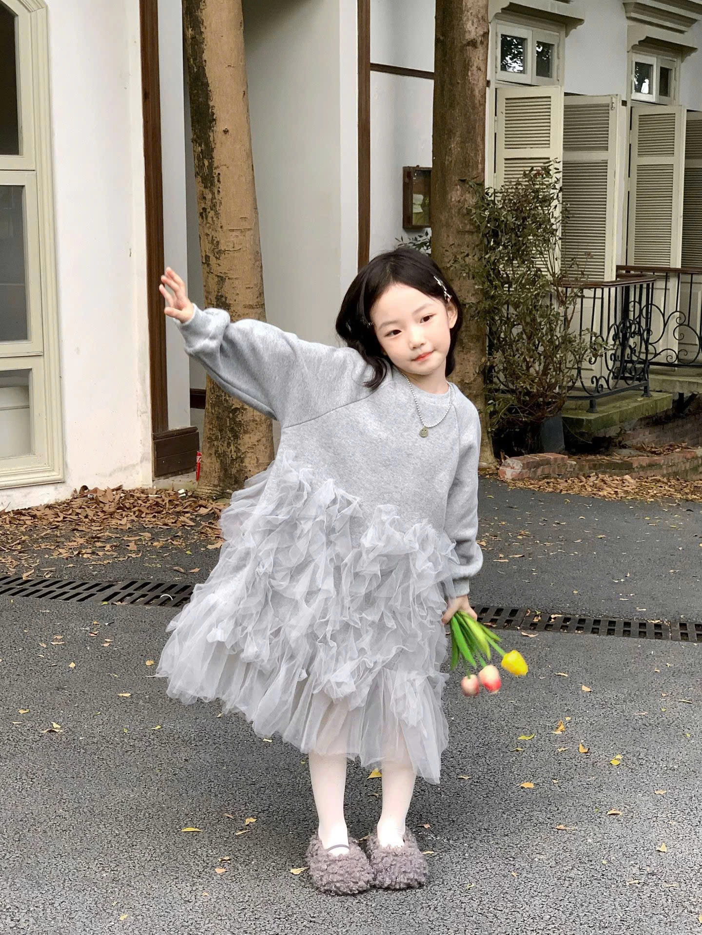 VÁY NỈ XÁM PHỐI TUA DUA