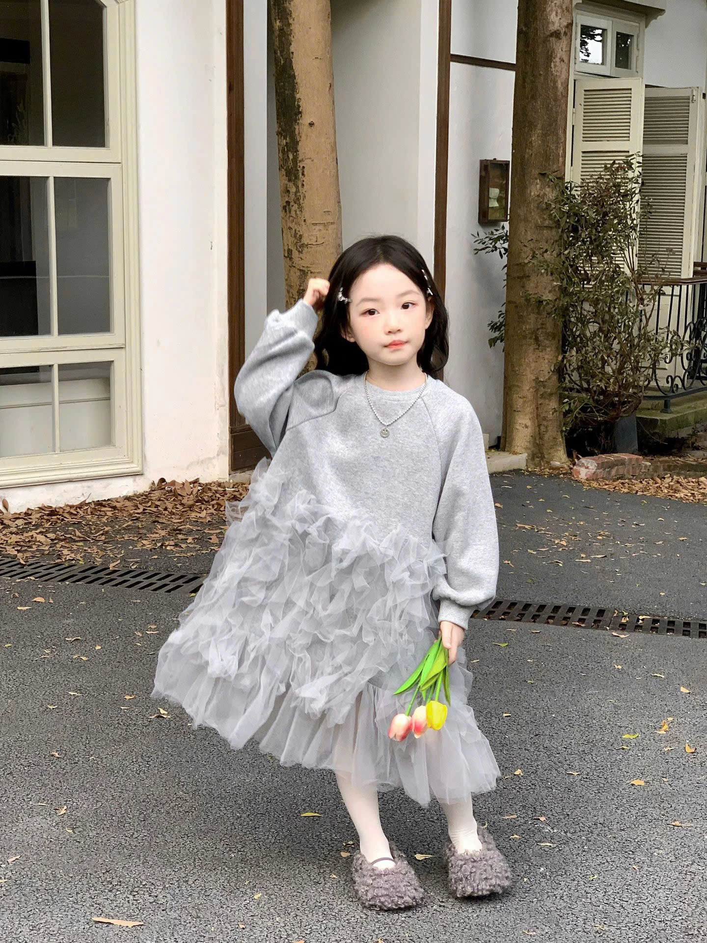 VÁY NỈ XÁM PHỐI TUA DUA