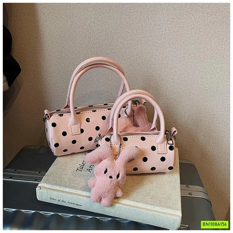 TÚI TRỐNG CHẤM BI KÈM MÓC THỎ