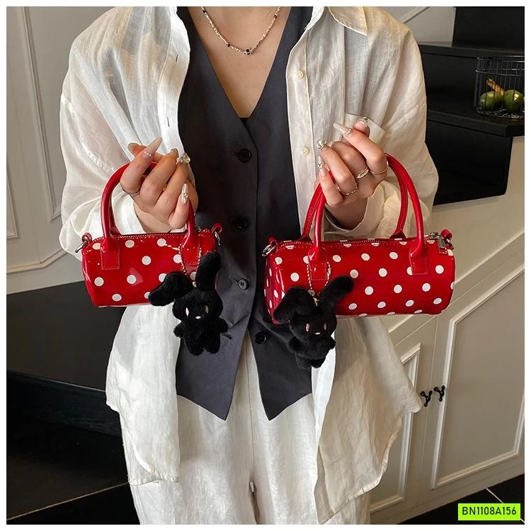 TÚI TRỐNG CHẤM BI KÈM MÓC THỎ