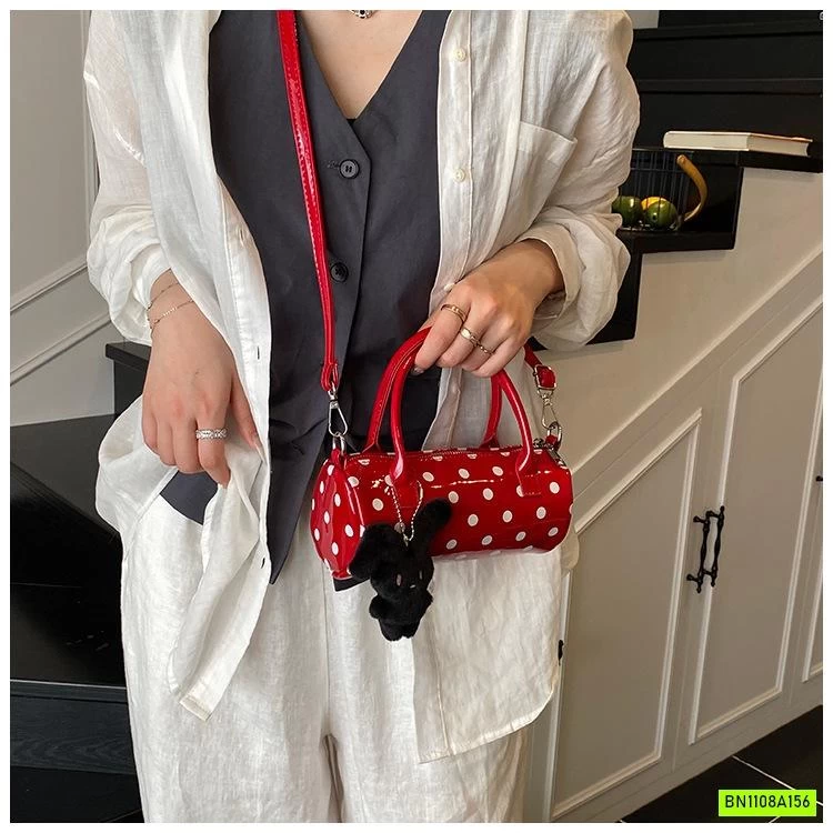 TÚI TRỐNG CHẤM BI KÈM MÓC THỎ