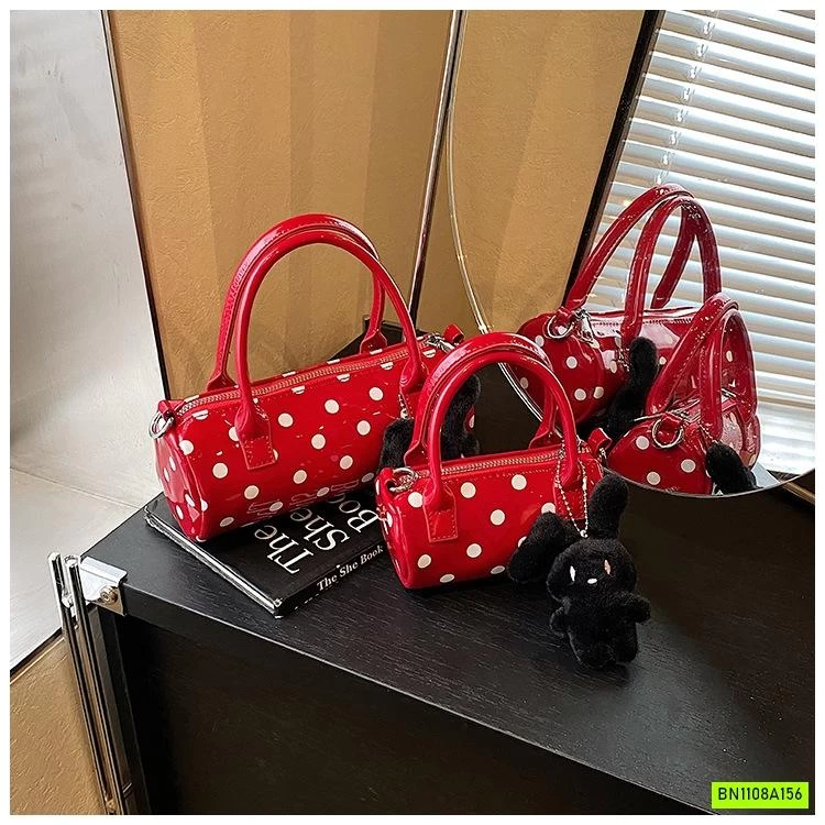 TÚI TRỐNG CHẤM BI KÈM MÓC THỎ