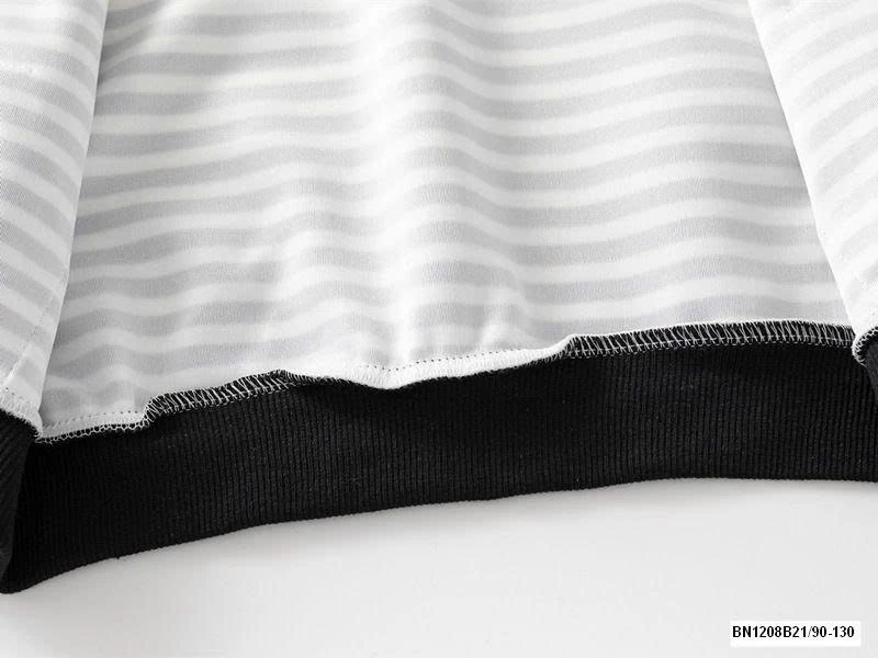 ÁO NỈ CÓ MŨ TRÙM ĐẦU CHO BÉ WAPYPY