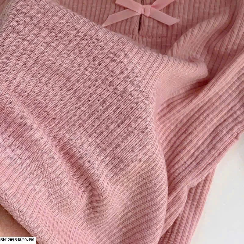 ÁO THUN GÂN VIỀN REN ĐÍNH NƠ