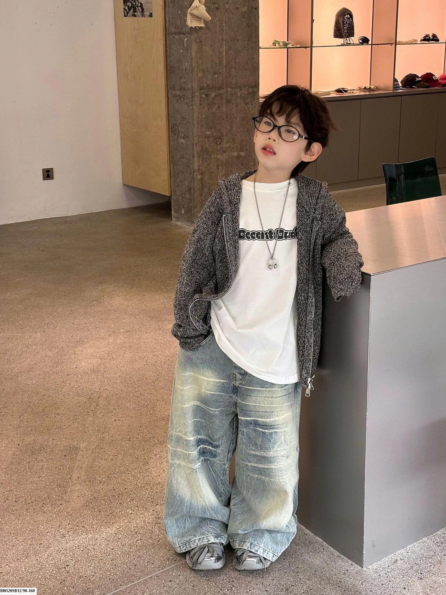 ÁO KHOÁC LEN XÁM MIX QUẦN JEAN