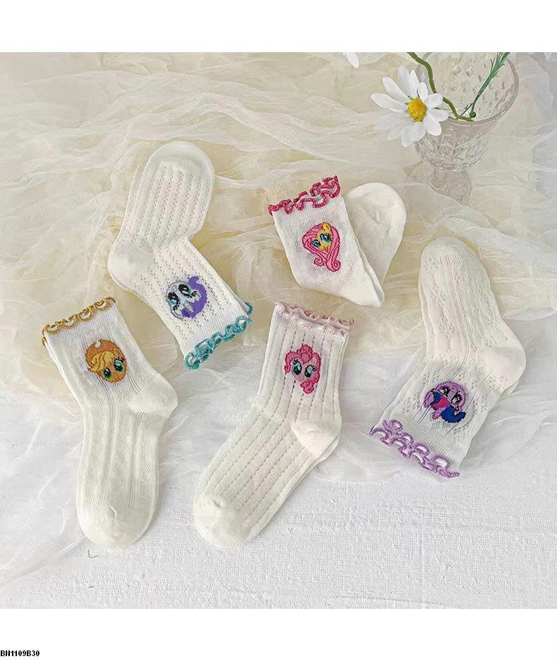 SET 5 ĐÔI TẤT CHO BÉ GÁI