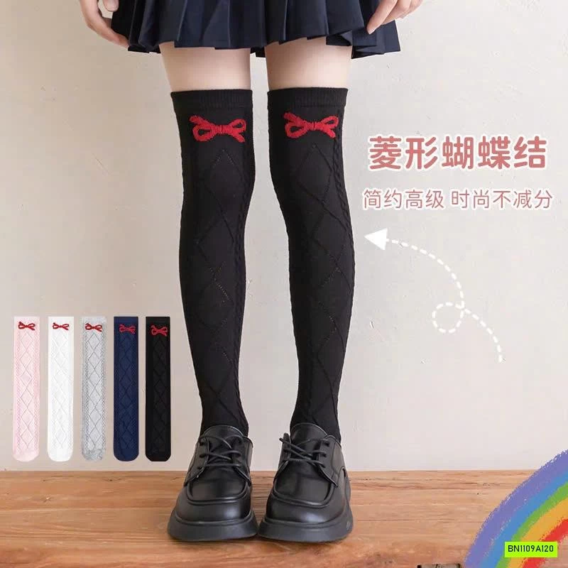 SET 2 ĐÔI TẤT NƠ CHO BÉ