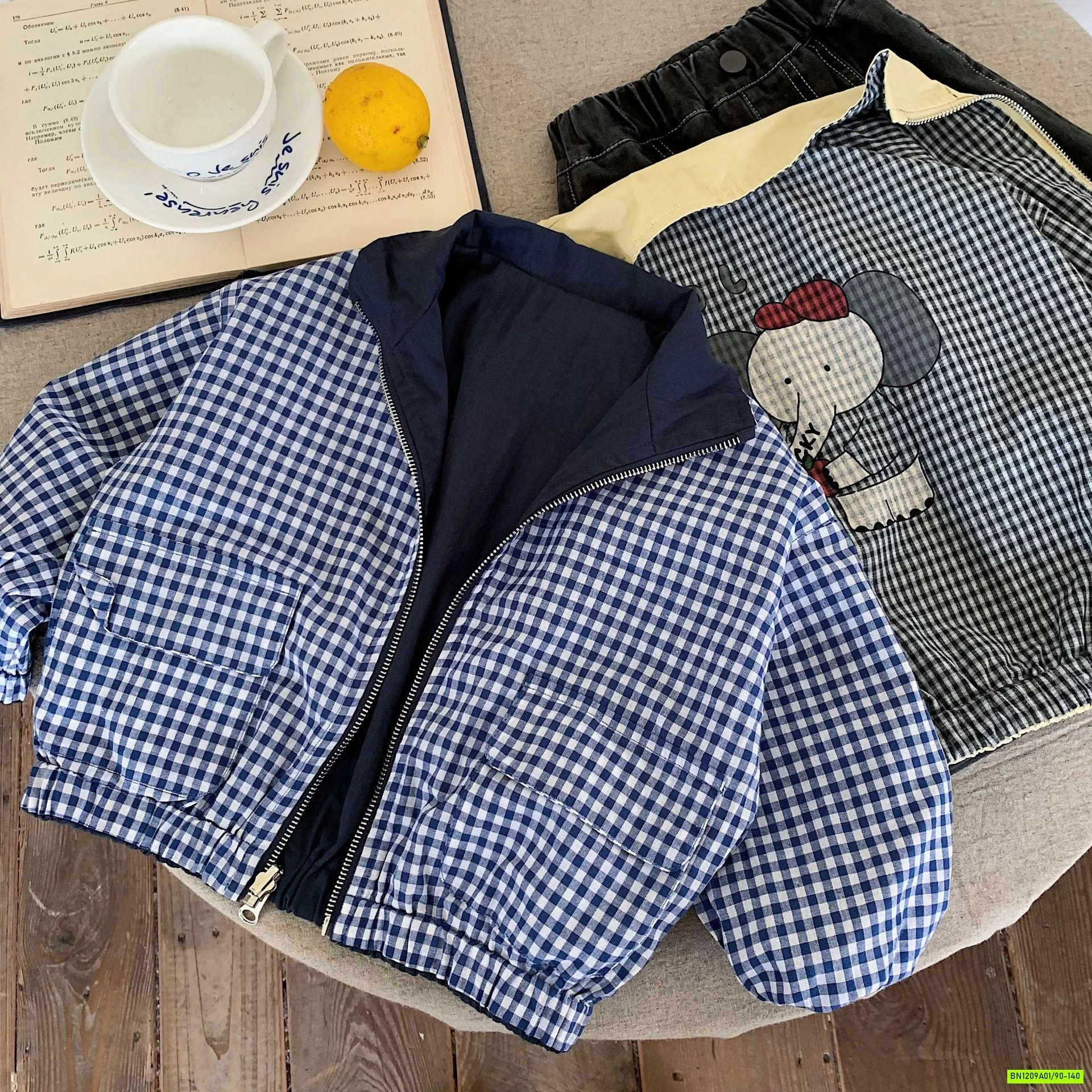 KHOÁC GIÓ 2 MẶT CARO