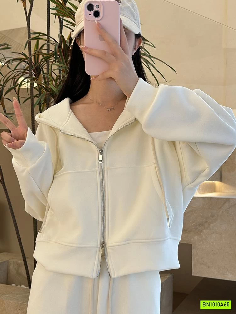 KHOÁC NỈ CROPTOP LIỀN MŨ