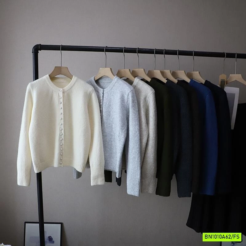 KHOÁC LEN TRƠN MÀU CỔ TRÒN