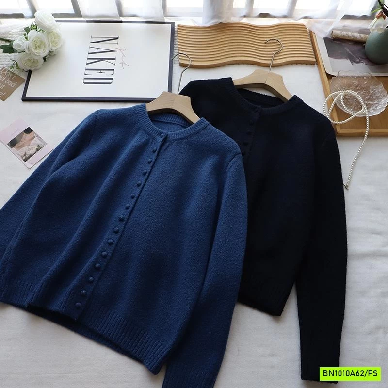 KHOÁC LEN TRƠN MÀU CỔ TRÒN