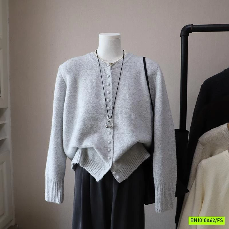 KHOÁC LEN TRƠN MÀU CỔ TRÒN