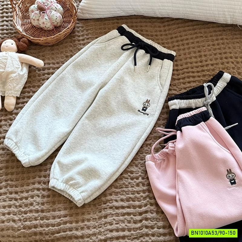 QUẦN NỈ BO GẤU THÊU LABUBU