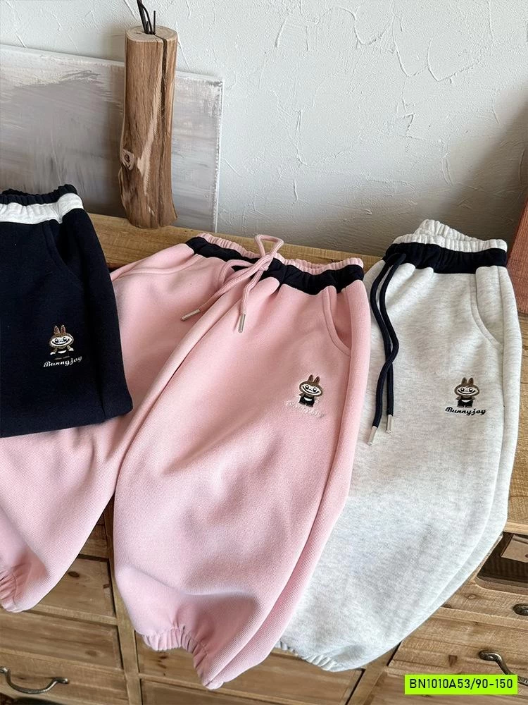 QUẦN NỈ BO GẤU THÊU LABUBU