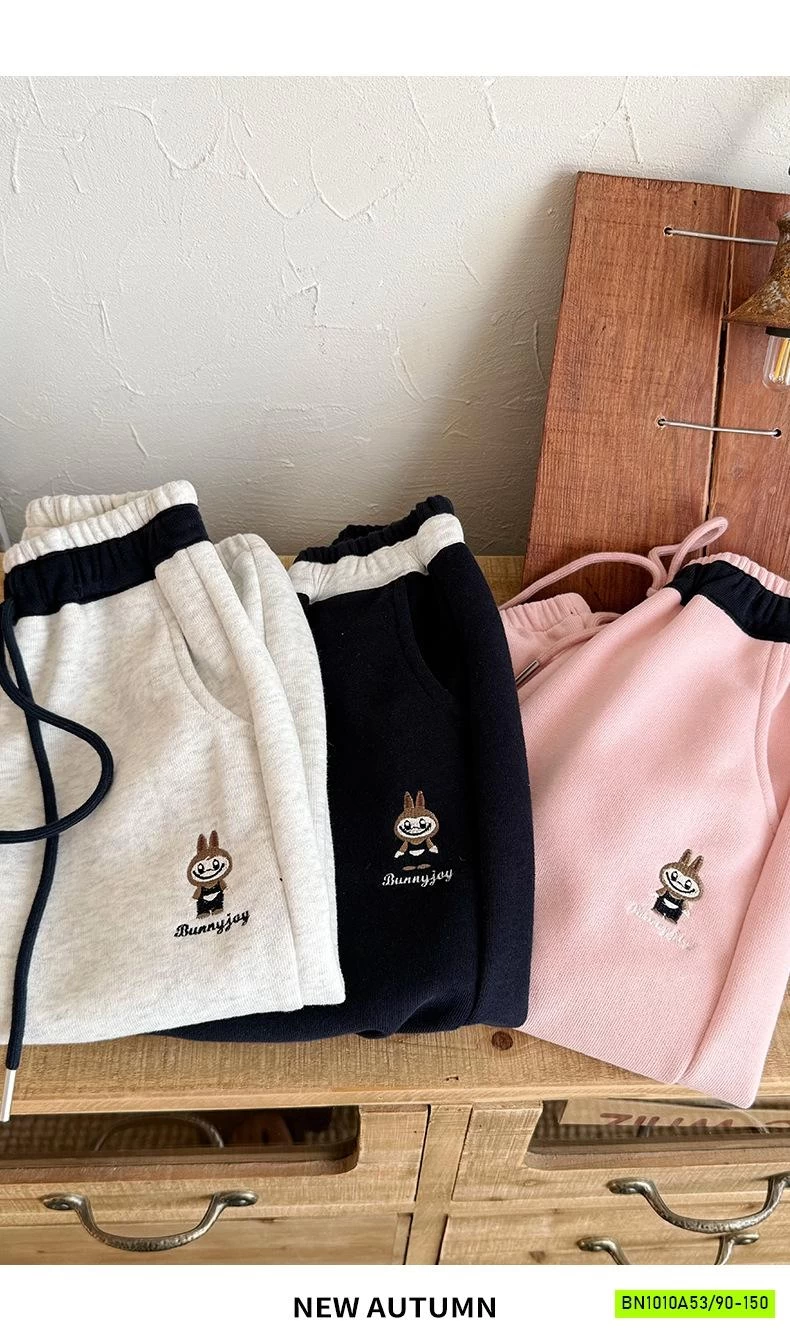 QUẦN NỈ BO GẤU THÊU LABUBU