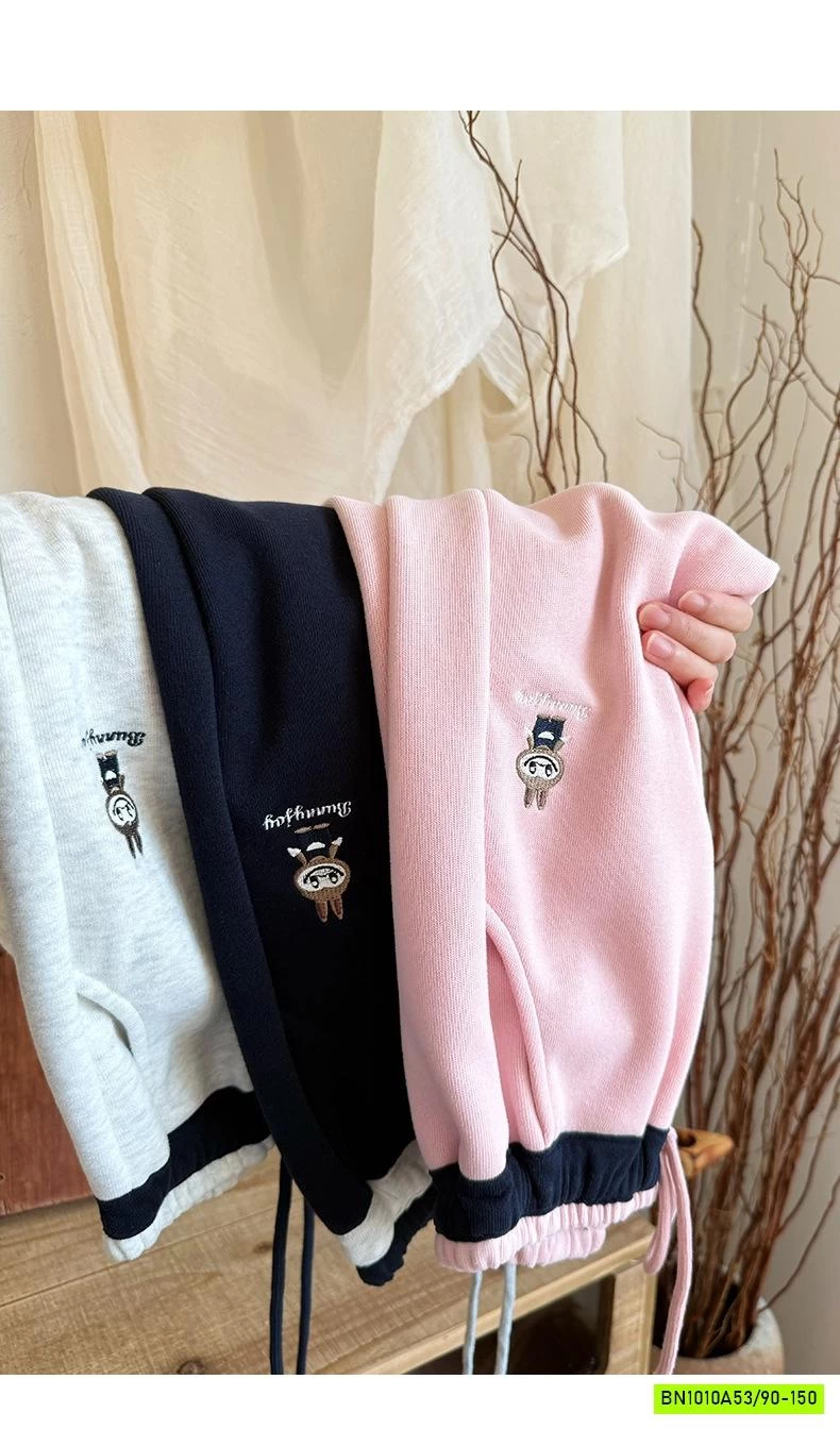 QUẦN NỈ BO GẤU THÊU LABUBU