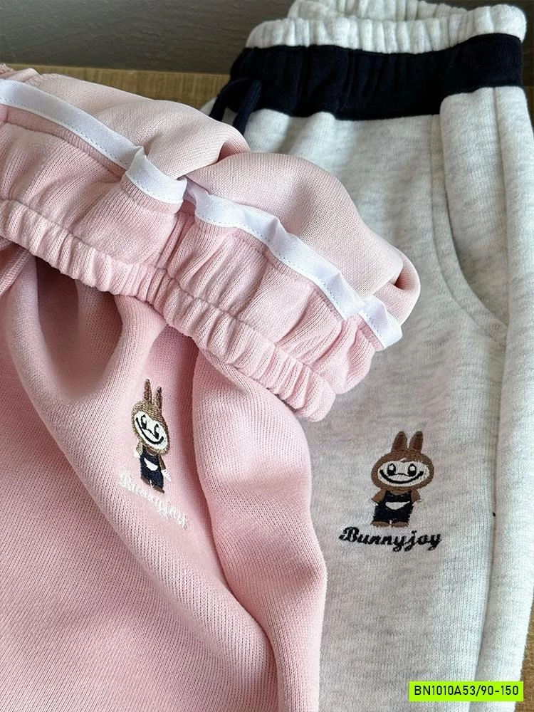 QUẦN NỈ BO GẤU THÊU LABUBU