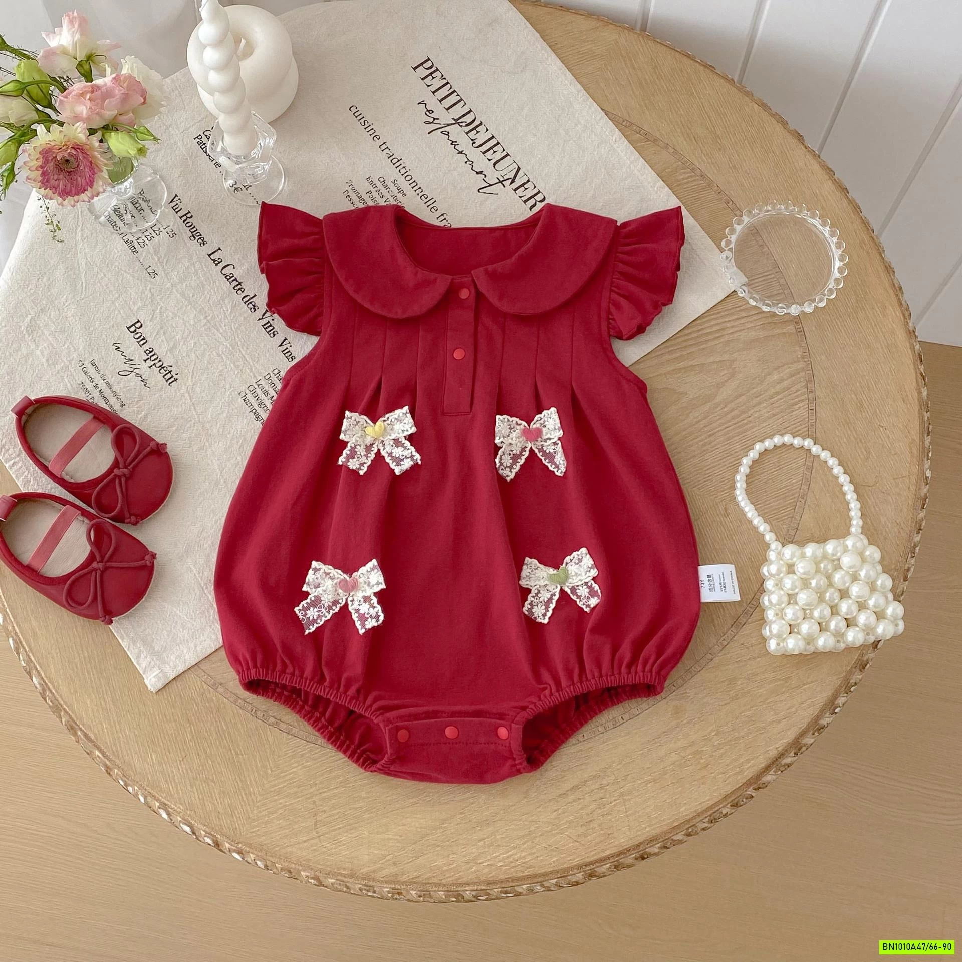 BODY ĐỎ CÁNH TIÊN GẮN NƠ