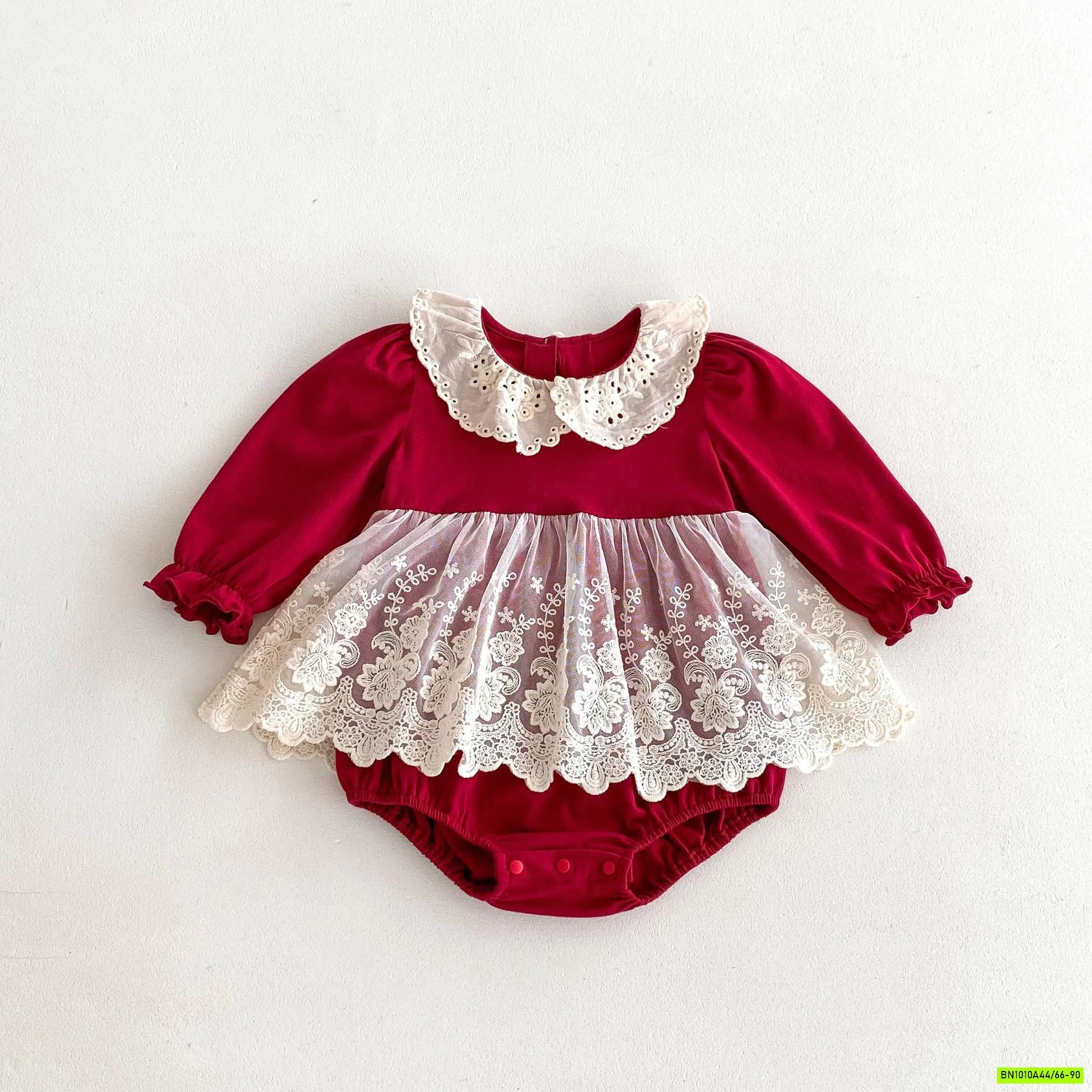 BODY ĐỎ PHỐI VÁY REN TIỂU THƯ